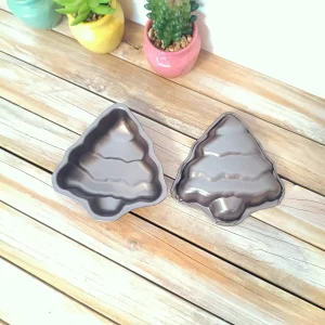 Duo de Moules à Gâteaux 'Sapin de Noël' Antiadhésifs – Esprit des Fêtes en Cuisine